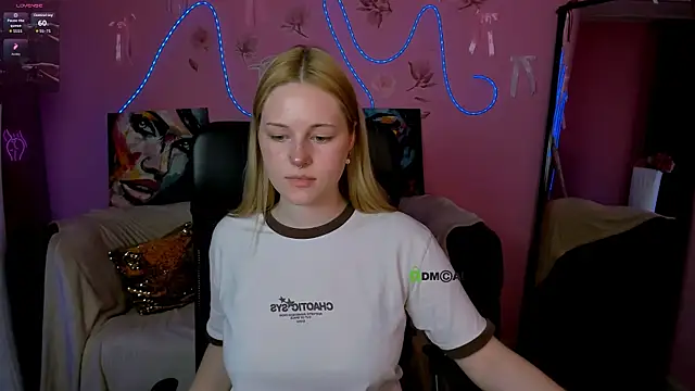 trixy_melison's Live XXX Chat