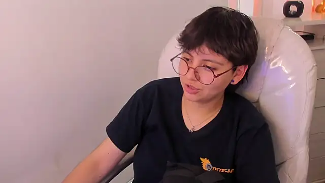 XXX chat uživo modela Nathaly_ds
