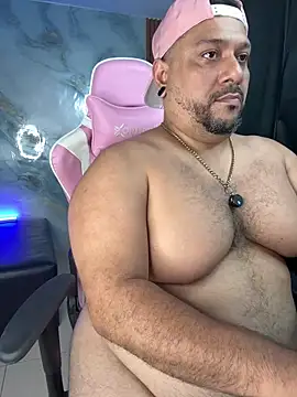 Pokazy przed kamerką – jacoob_woods