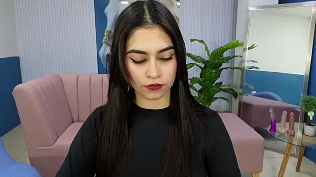 XXX chat uživo modela amy_lovelydoll
