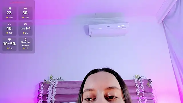 AbyCooper Adlı Modelin Canlı XXX Sohbeti
