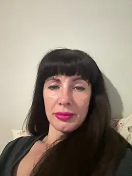 LadyLuxLover's Live XXX Chat