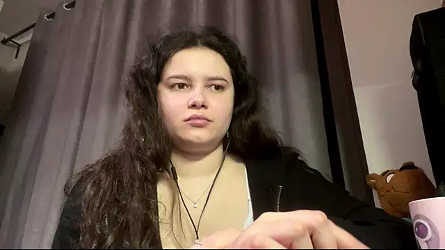 LonnaVandal webkamerás műsora