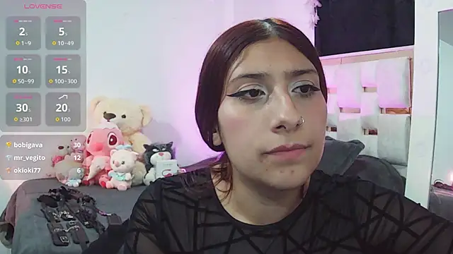 Sara_Blum's Live XXX Chat