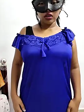 Cute-aryaa Adlı Modelin Web Kamerası Şovu