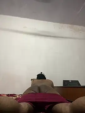 TheInvincible_meet's Webcam Show