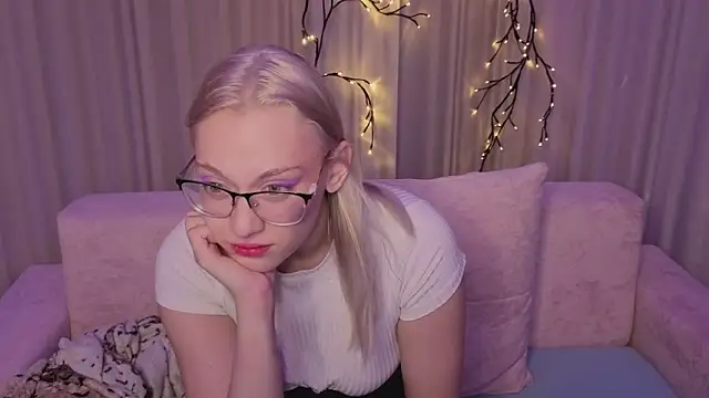 Živý XXX chat KaraLiin