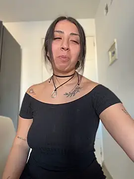 Lina_soler69 即時 XXX 聊天