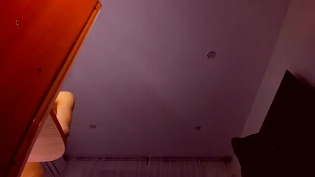 MiaPrecious 网络视讯表演