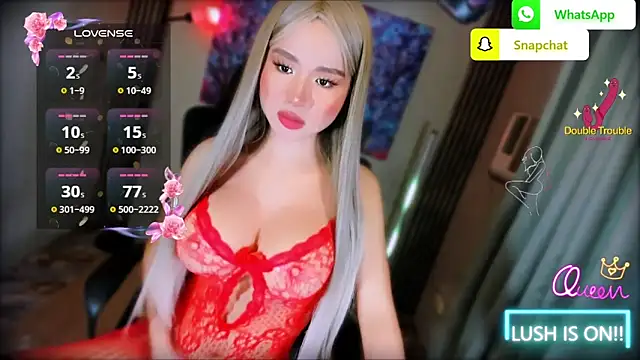 xBigSurpriseLorainex Pertunjukan Webcam
