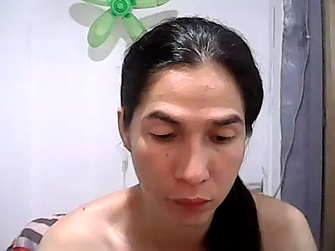 BigDickTrans 在線直播表演
