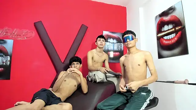 AVENGER_BOYS2026 Live XXX Chat