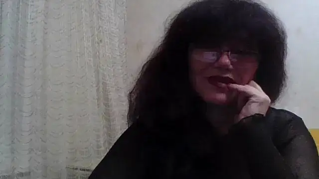 Show modela SilviaSky51 na web-kameri