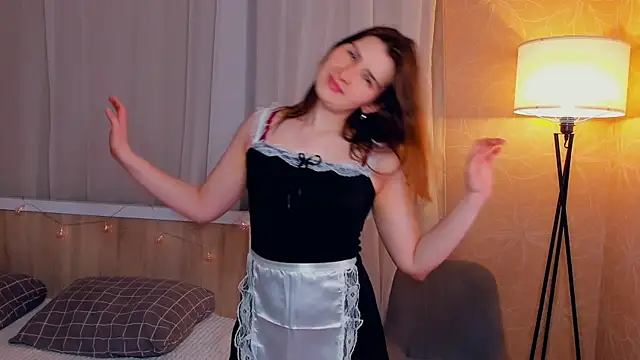 RainaErath Chat XXX in diretta