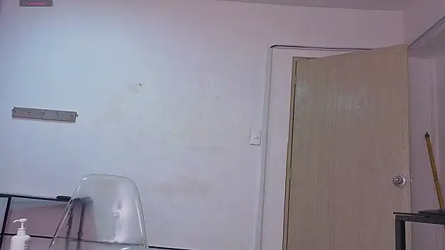 emmaalennox's Webcam Show