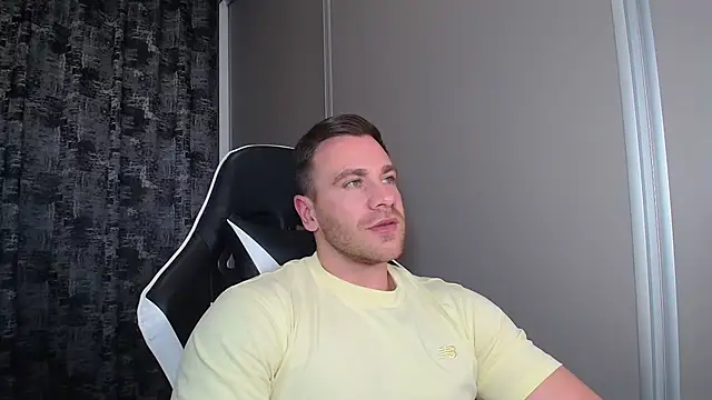 Thori92 Webcam show