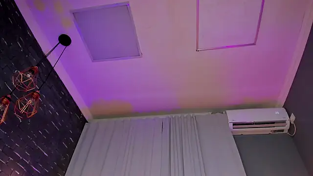 AmedeeaBanks Live XXX-chat