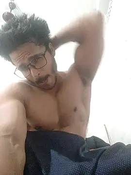 Rounakthakur লাইভ XXX চ্যাট