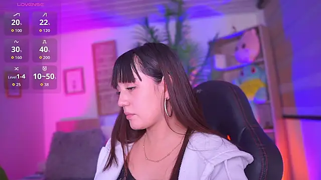 Chat +18 de dakotaa_01 ao vivo