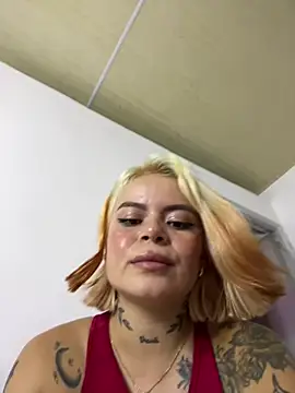 Živý XXX chat _CuteGirls_
