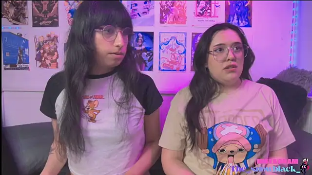 snowblack_'s Live XXX Chat