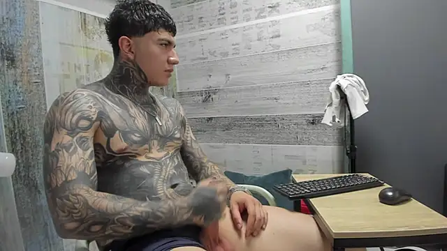 Онлайн чат XXX Gury_tattoo
