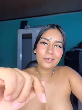 ALANAH_KITTY – Live XXX-chat