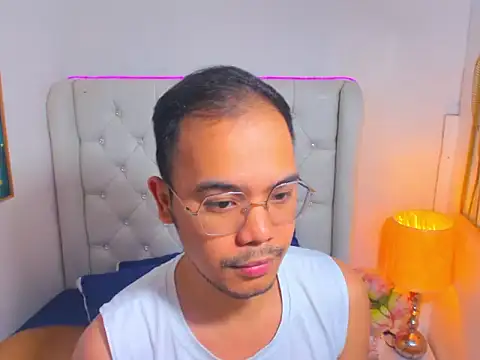 AsianZero live XXX chat