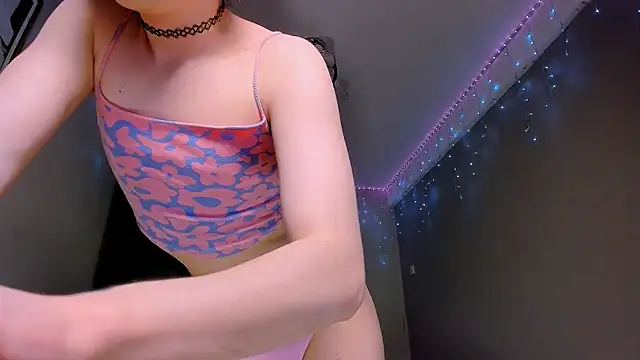 Mikaella_Nicole 在線直播表演