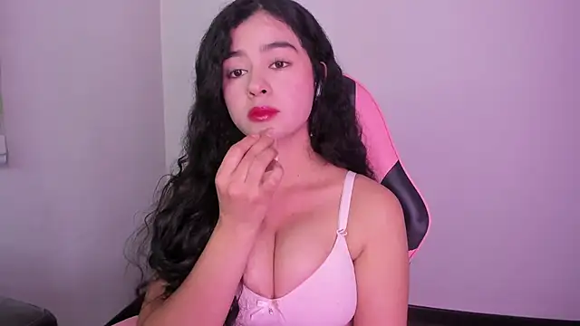 XXX chat uživo modela Arianna_Jannes