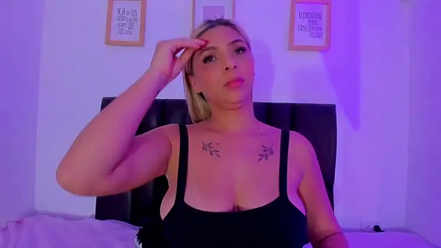 Chat +18 de lana-rosse ao vivo