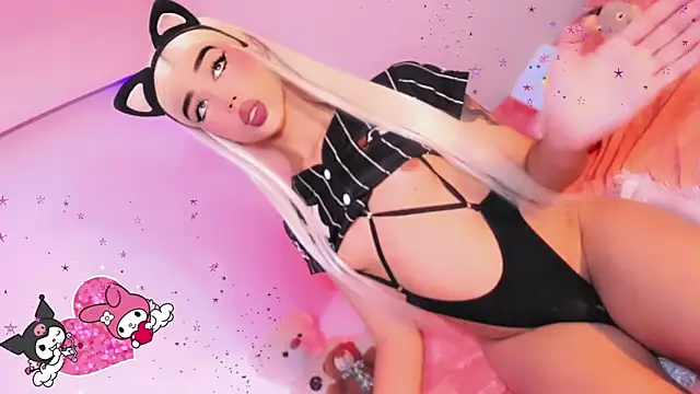 Chatroom XXX en direct de Miss-Saraii