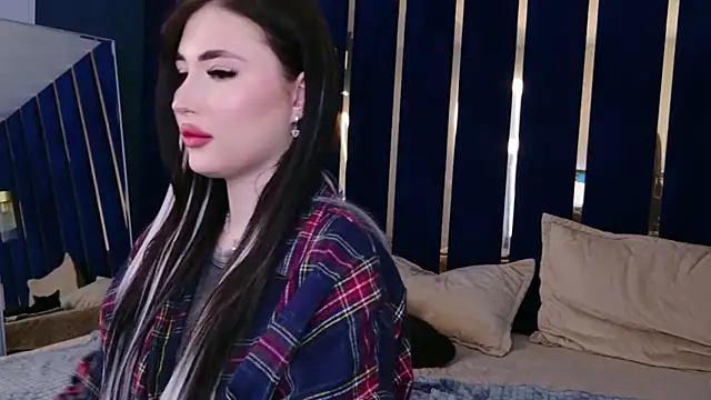 Chat XXX en directo de EmmaLawrens