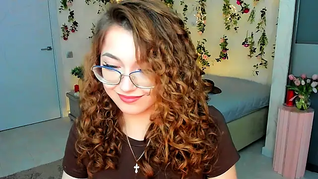SereneFlame live XXX chat