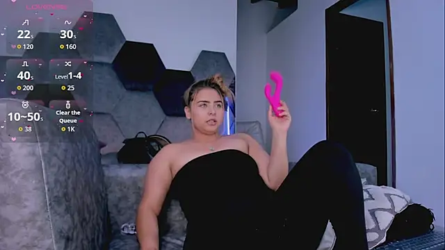 MikaelaStone live XXX chat