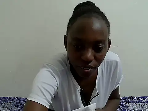 lizbela1 Show in webcam