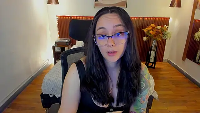 KatherineBond's Live XXX Chat