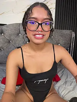 Bunny-firen Live XXX chat