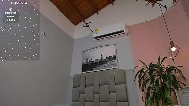 dyvis_22's Live XXX Chat
