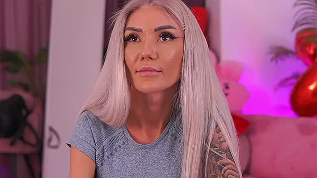 fallingangel Chat XXX in diretta