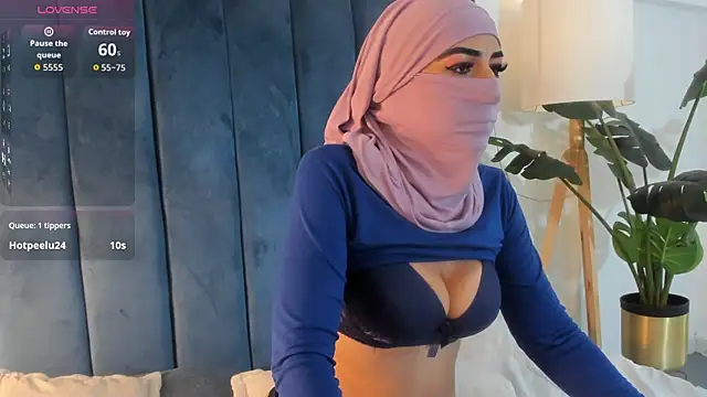 _jamiila webcam show