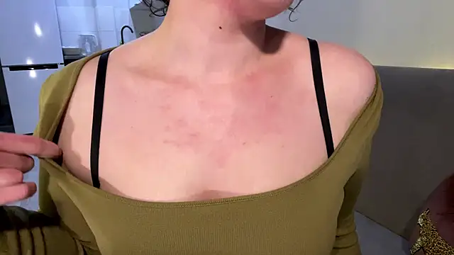 comfortercoo Live XXX-chat