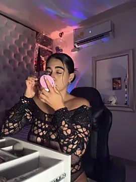 ZarahEvans Live XXX-chat