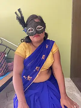 Hottest_Tamil Show in webcam