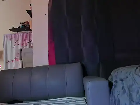 annyluna1's Live XXX Chat