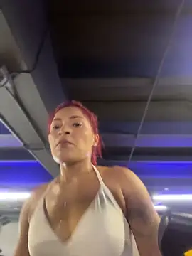 ari_sexy1: вебкам-шоу