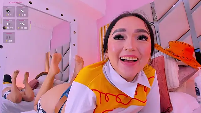 Samantha-Pardo Adlı Modelin Canlı XXX Sohbeti