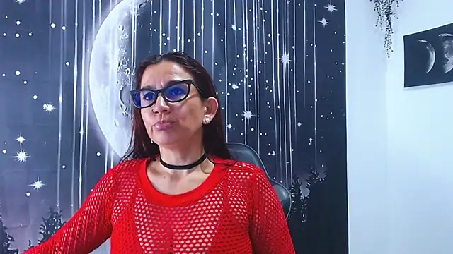Hikaryfire's Live XXX Chat