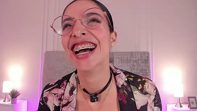 Živý XXX chat Angel-bells