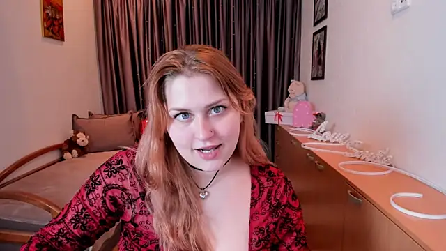 NoraLiin Chat XXX live